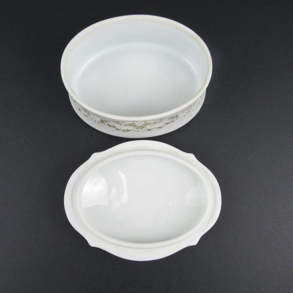 Vintage Kaiser Rhapsodie White Jewelry Box w/ Gold King & Queen Made in Germany - Picture 4 of 5